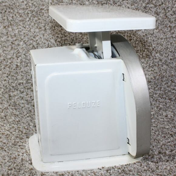 Vintage Pelouze Deluxe Wayette 25 lb Mechanical Kitchen Postal Scale Model Y400 - Picture 4 of 13